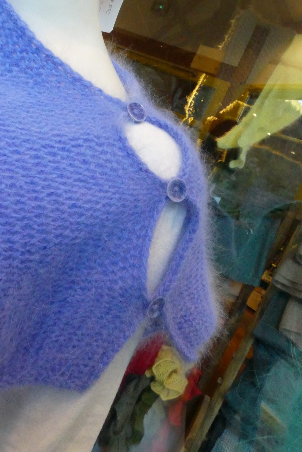 poncho angora 3 boutons douceur plus pervenche 2