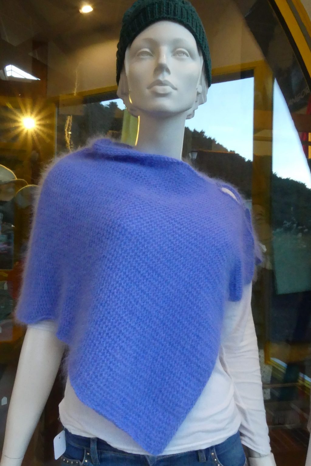 poncho angora 3 boutons douceur plus pervenche
