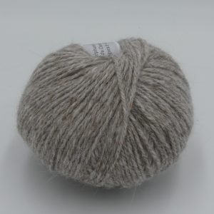pelote de laine angora givrée praline