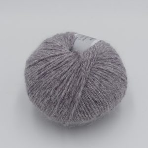 pelote de laine angora givrée violine