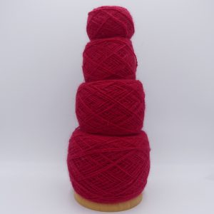 pelote de laine angora douceur plus rouge